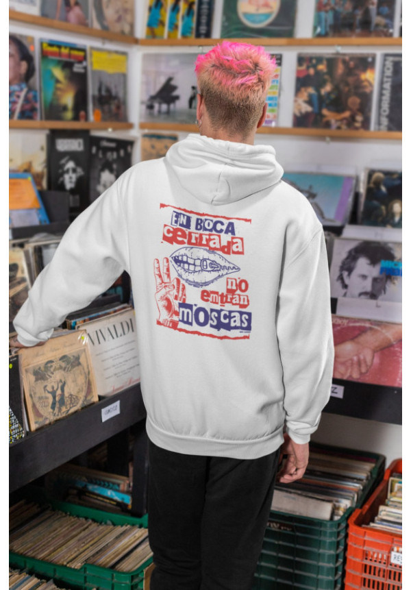 SUDADERA CON GORRO EN BOCA CERRADA